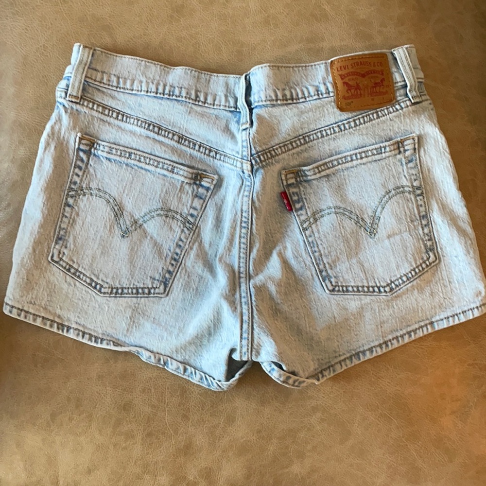 levi shorts